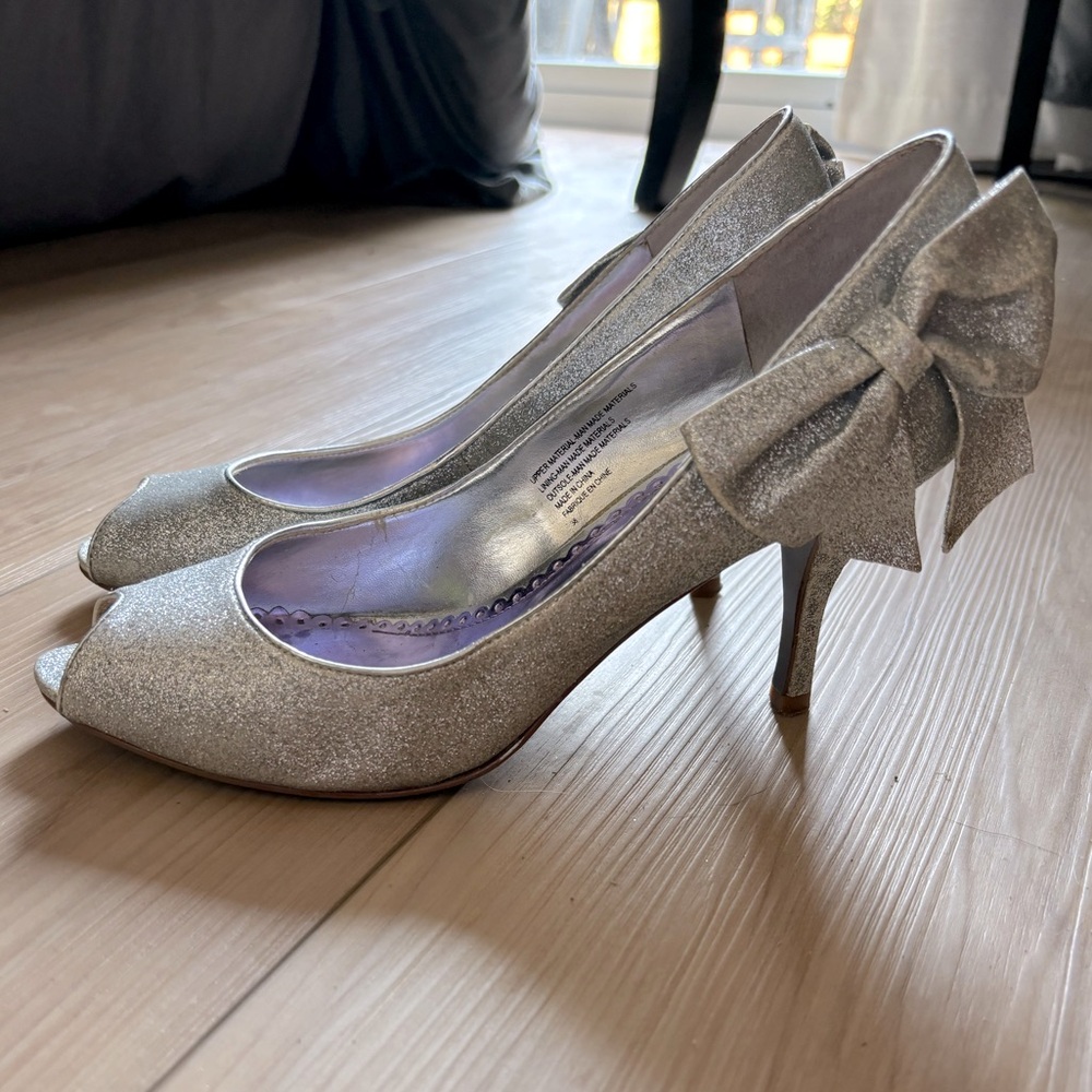 Sparkly Silver Heels with Bow